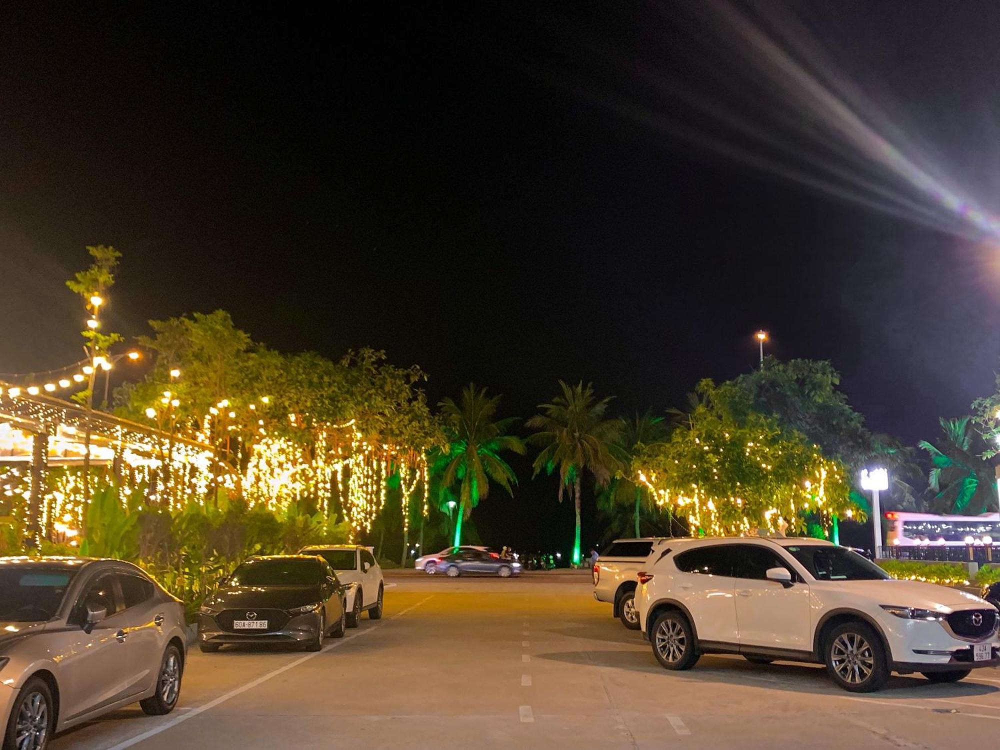 My Khe 2 Da Nang Seafront Hotel Buitenkant foto