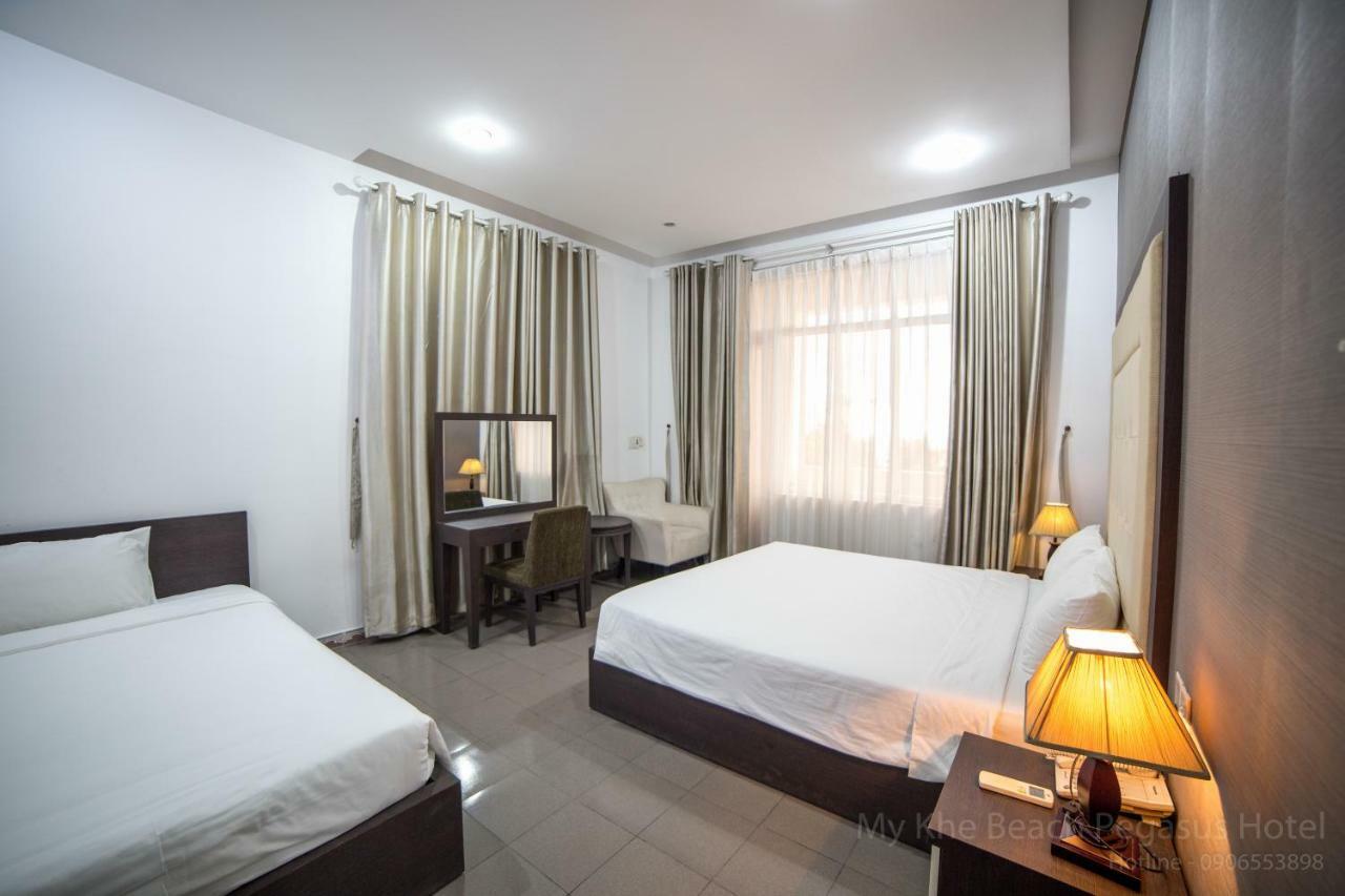 My Khe 2 Da Nang Seafront Hotel Buitenkant foto